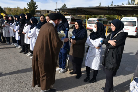 حضور فرماندهی محترم گروه ۲۲ توپخانه شهرضا و هیات همراه در جمع پرستاران وکادر درمان به مناسبت روز پرستار